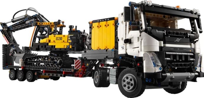 Volvo FMX Truck & EC230 Electric Excavator